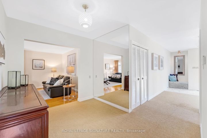 Photo 11 at 12 Feldbar Court, Willowdale East, Toronto