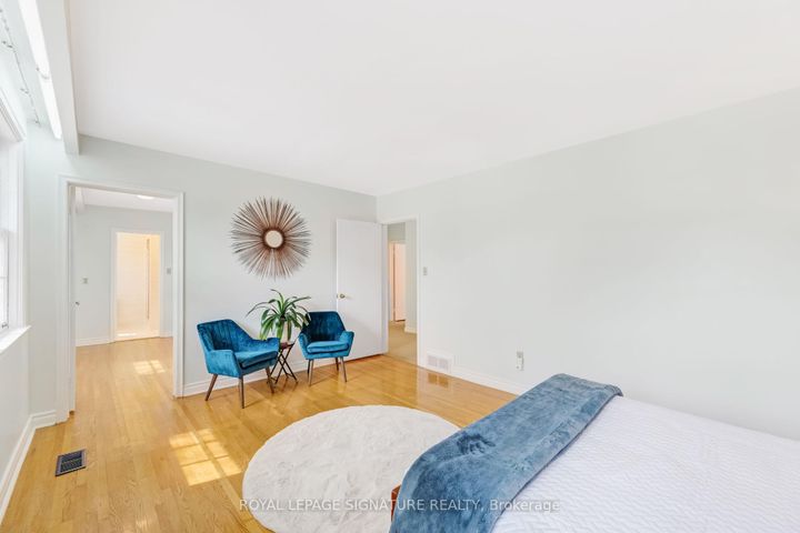 Photo 15 at 12 Feldbar Court, Willowdale East, Toronto