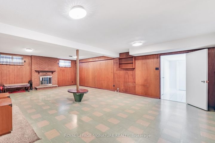 Photo 27 at 12 Feldbar Court, Willowdale East, Toronto