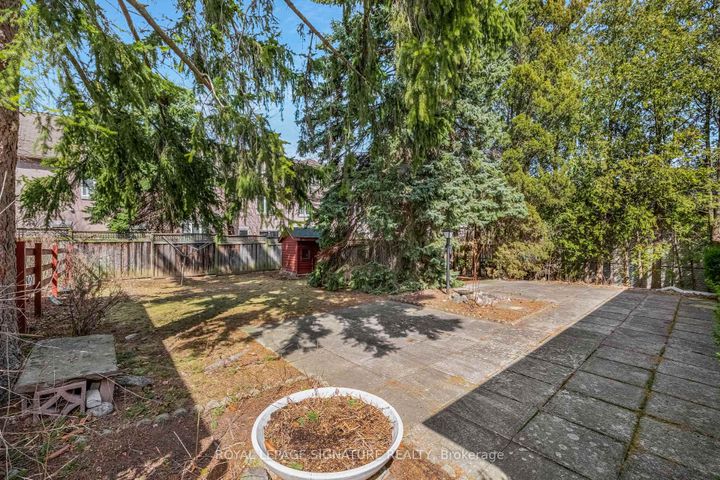 Photo 29 at 12 Feldbar Court, Willowdale East, Toronto