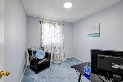 Photo 20 at 59 Bar Harbour Square, Centennial Scarborough, Toronto