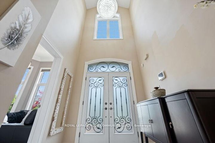 Photo 11 at 40 Barberry Crescent, Oak Ridges, Richmond Hill