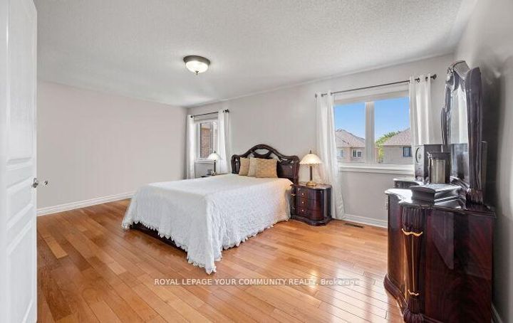 Photo 17 at 40 Barberry Crescent, Oak Ridges, Richmond Hill