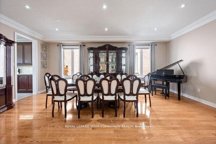 Photo 23 at 40 Barberry Crescent, Oak Ridges, Richmond Hill