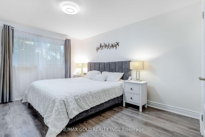 Photo 20 at 36 Garfield Crescent, Brampton North, Brampton