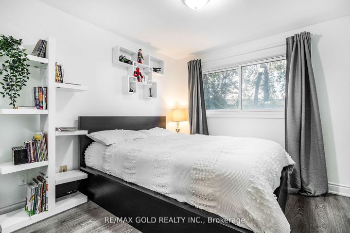 Photo 21 at 36 Garfield Crescent, Brampton North, Brampton