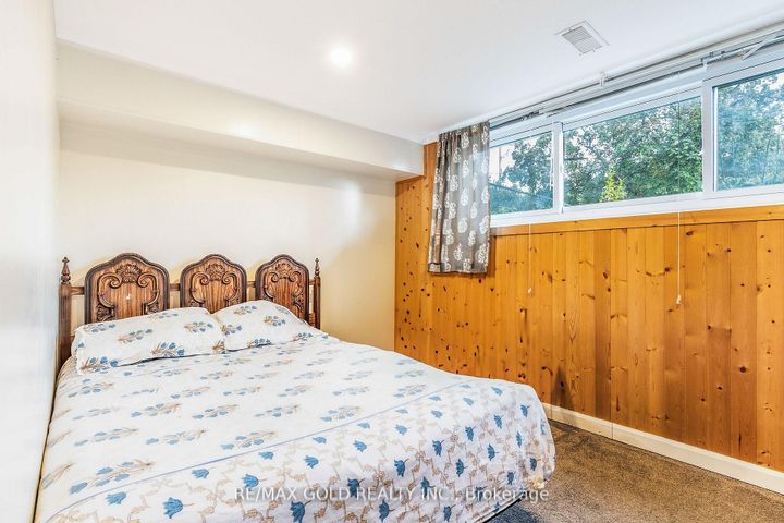 Photo 31 at 36 Garfield Crescent, Brampton North, Brampton