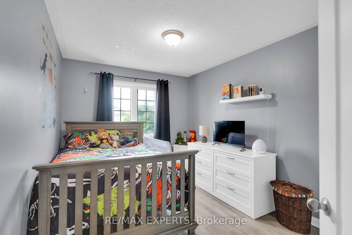 Photo 25 at 43 Carter Street, Bradford, Bradford West Gwillimbury