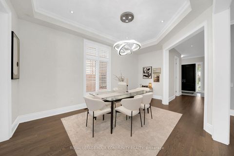 Photo 14 at 61 Ross Vennare Crescent, Kleinburg, Vaughan
