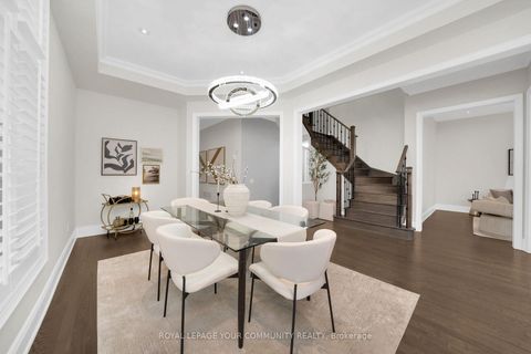 Photo 15 at 61 Ross Vennare Crescent, Kleinburg, Vaughan