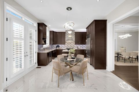 Photo 17 at 61 Ross Vennare Crescent, Kleinburg, Vaughan