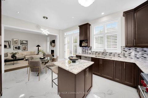 Photo 20 at 61 Ross Vennare Crescent, Kleinburg, Vaughan