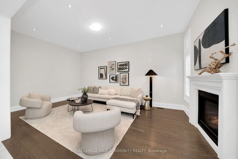 Photo 22 at 61 Ross Vennare Crescent, Kleinburg, Vaughan