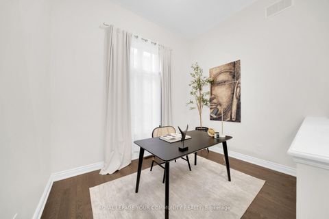 Photo 28 at 61 Ross Vennare Crescent, Kleinburg, Vaughan