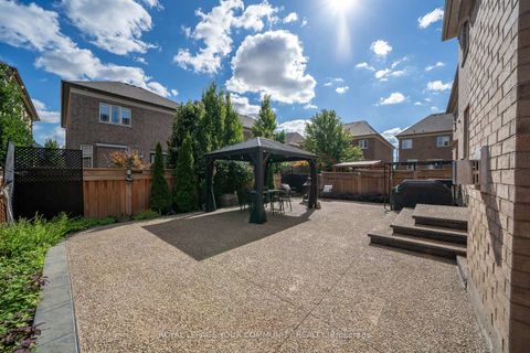 Photo 42 at 61 Ross Vennare Crescent, Kleinburg, Vaughan