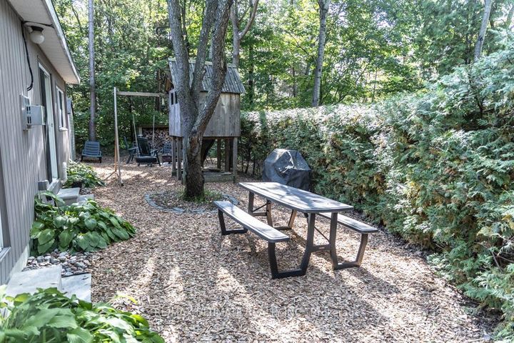 Photo 31 at 73 Sumac Lane, Rural Scugog, Scugog