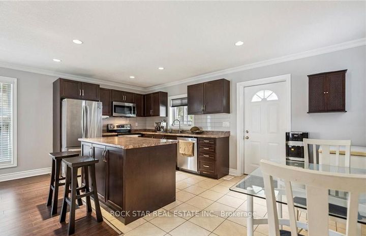 Photo 3 at 34 Cliff Avenue, Eastmount, Hamilton