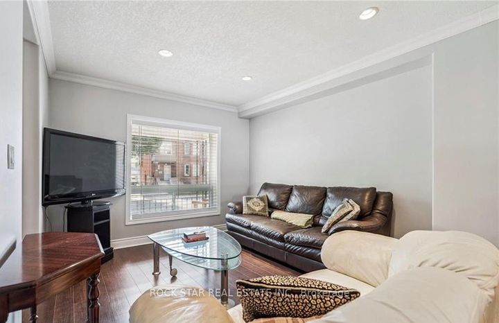 Photo 4 at 34 Cliff Avenue, Eastmount, Hamilton