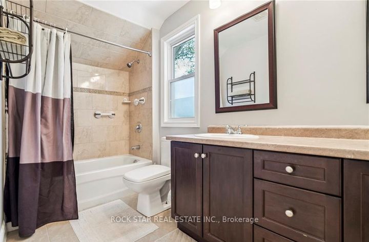 Photo 6 at 34 Cliff Avenue, Eastmount, Hamilton