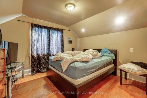 Photo 11 at 534 Big Bay Point Road, Painswick North, Barrie