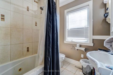Photo 17 at 534 Big Bay Point Road, Painswick North, Barrie