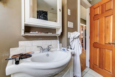 Photo 19 at 534 Big Bay Point Road, Painswick North, Barrie