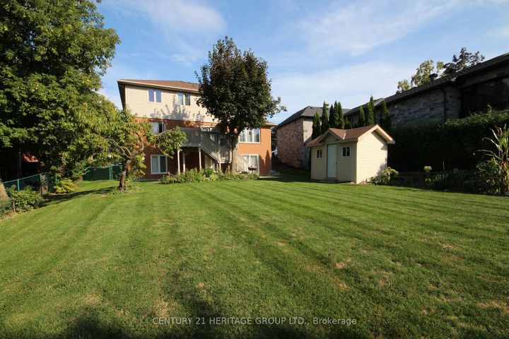 Photo 2 at 306 Simcoe Road, Bradford, Bradford West Gwillimbury