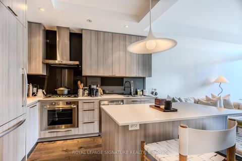 Photo 4 at 305 - 88 Davenport Road, Annex, Toronto