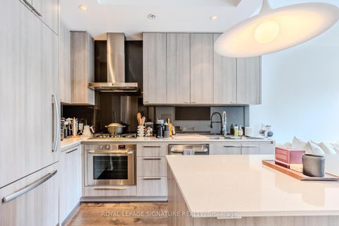 Photo 5 at 305 - 88 Davenport Road, Annex, Toronto