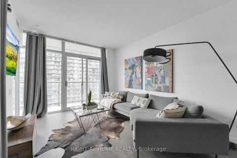Photo 1 at 1414 - 105 THE QUEENSWAY, Swansea, Toronto