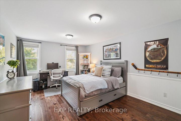 Photo 29 at 1923 Steepbank Crescent, Applewood, Mississauga