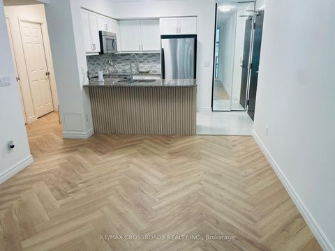 Photo 6 at 3207 - 19 Grand Trunk Crescent, Waterfront Communities C1, Toronto