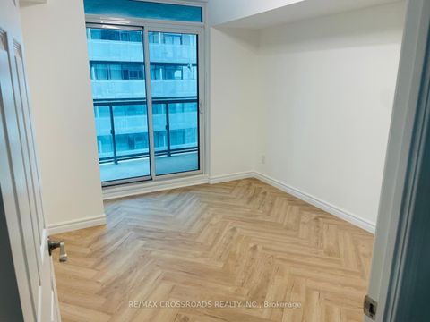 Photo 9 at 3207 - 19 Grand Trunk Crescent, Waterfront Communities C1, Toronto