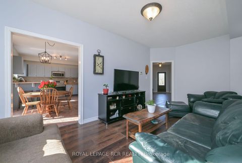 Photo 13 at 24 Tascona Court, Little Lake, Barrie