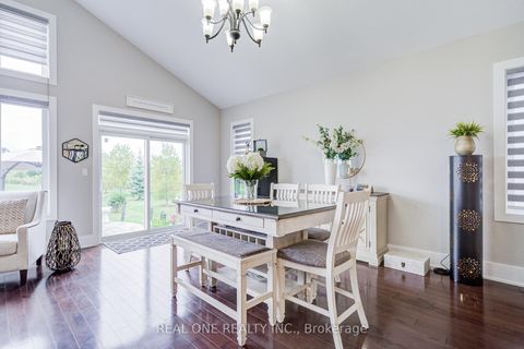 Photo 14 at 295 Sunnybrae Avenue, Stroud, Innisfil Photo 14 at 295 Sunnybrae Avenue, Stroud, Innisfil