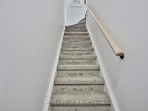 Photo 2 at 232 - 7 Applewood Lane, Etobicoke West Mall, Toronto