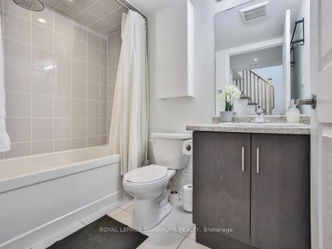 Photo 17 at 232 - 7 Applewood Lane, Etobicoke West Mall, Toronto