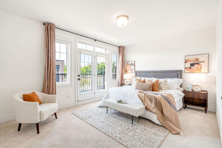 Photo 27 at 36 Creekvalley Lane, Angus Glen, Markham