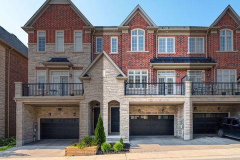 Photo 1 at 36 Creekvalley Lane, Angus Glen, Markham