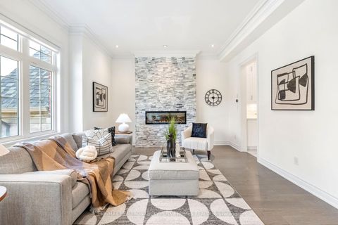 Photo 21 at 36 Creekvalley Lane, Angus Glen, Markham