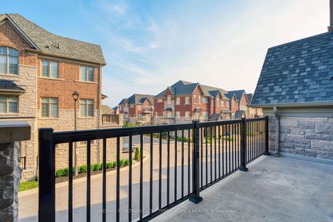 Photo 23 at 36 Creekvalley Lane, Angus Glen, Markham