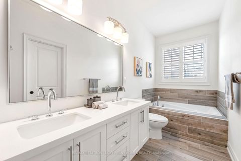 Photo 29 at 36 Creekvalley Lane, Angus Glen, Markham