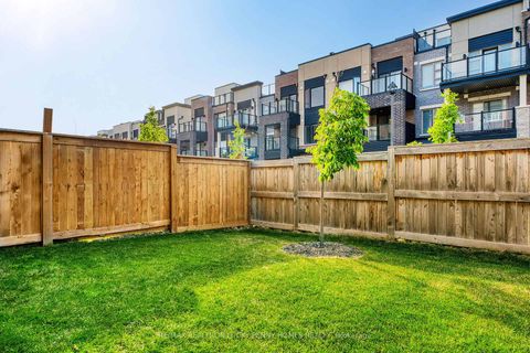 Photo 36 at 36 Creekvalley Lane, Angus Glen, Markham