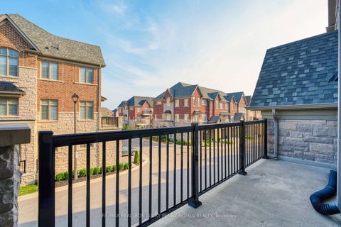 Photo 39 at 36 Creekvalley Lane, Angus Glen, Markham