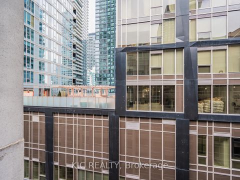 Photo 25 at 1727 - 250 Wellington Street W, Waterfront Communities C1, Toronto