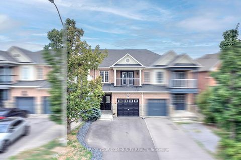 Photo 0 at 45 Catalpa Crescent, Patterson, Vaughan