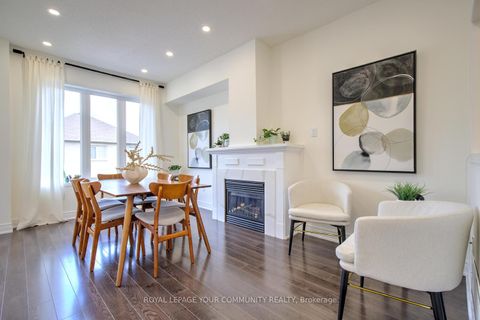 Photo 12 at 45 Catalpa Crescent, Patterson, Vaughan