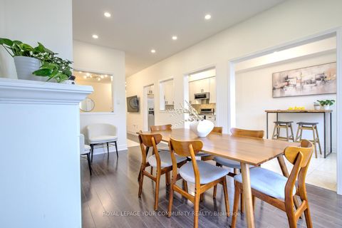 Photo 16 at 45 Catalpa Crescent, Patterson, Vaughan