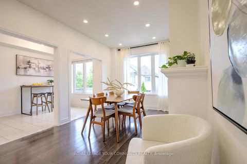 Photo 18 at 45 Catalpa Crescent, Patterson, Vaughan