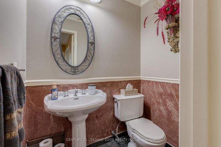 Photo 13 at 115 SIMONSTON Boulevard, German Mills, Markham